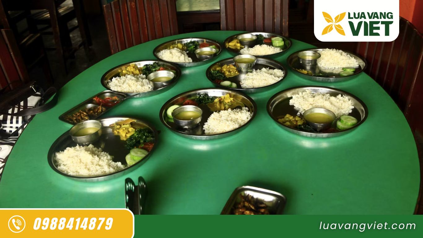 gạo bếp ăn công nghiệp